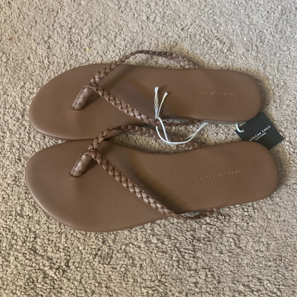 American Eagle Flip Flops - Picture 4 of 4